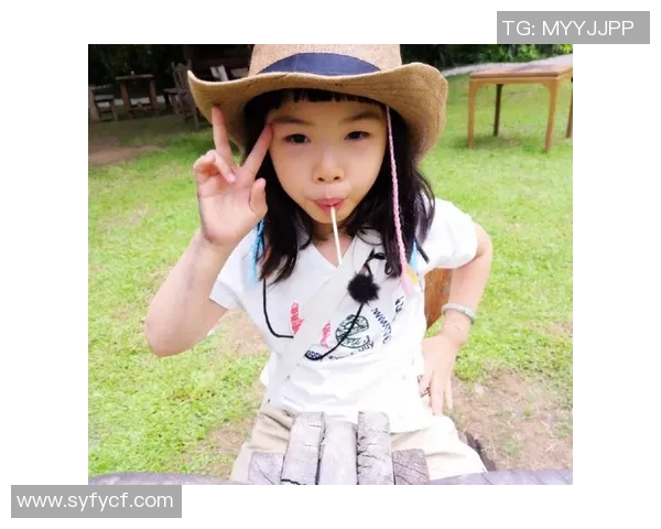 足球明星女儿迷倒众人视频曝光引发热议网友纷纷点赞称其继承父亲天赋